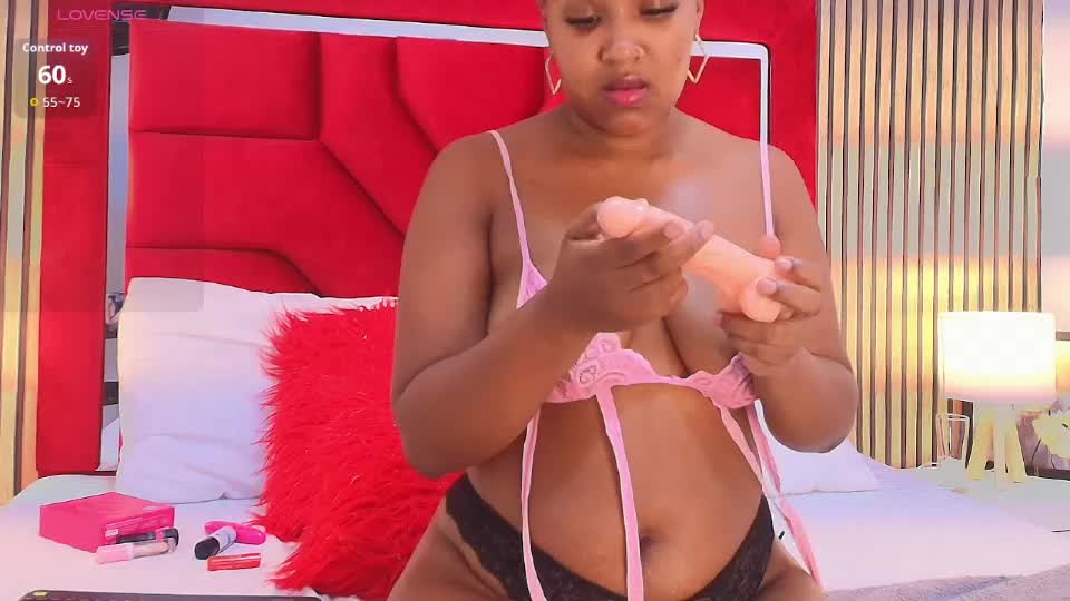 jade_thorne Webcam Chat August 16, 2026