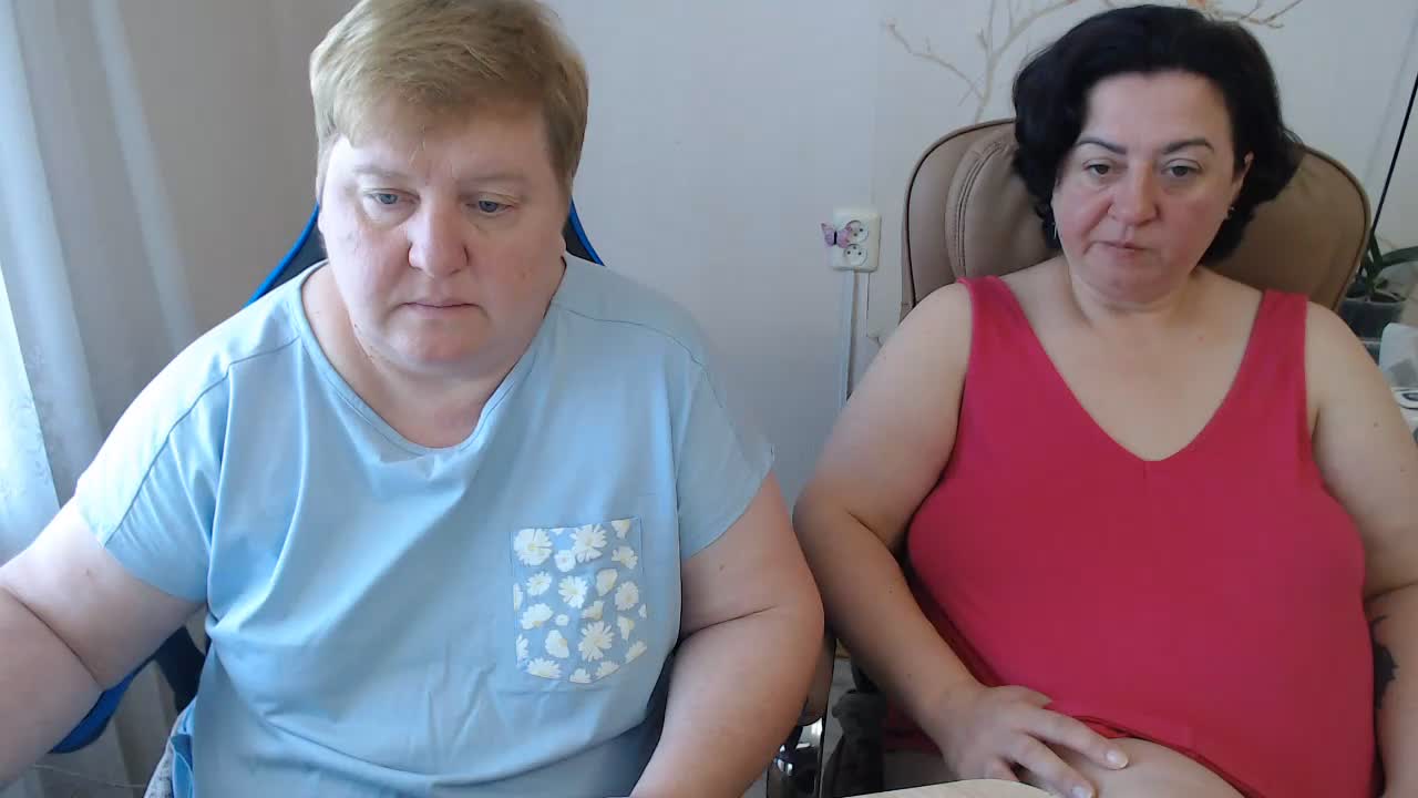 XMollyJaneEX Webcam Chat August 16, 2026