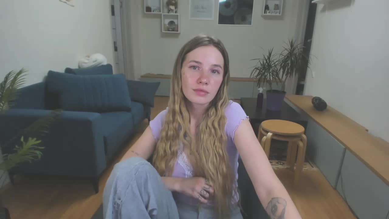 mel-collins Webcam Chat August 16, 2026