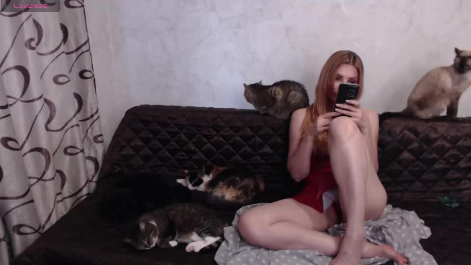olivia_redd Webcam Chat August 16, 2026