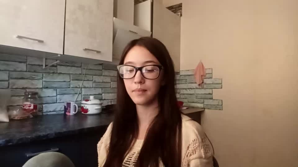 elouisevallian Webcam Chat August 16, 2026
