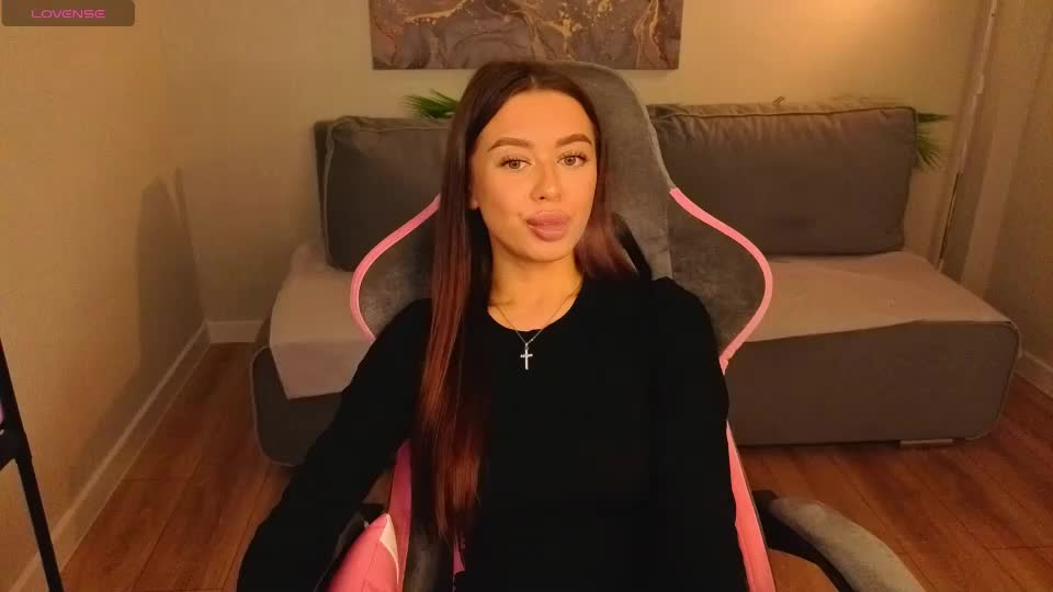 nicolerossss Webcam Chat August 16, 2026