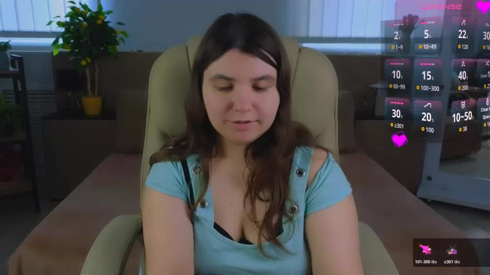 viola__shy Webcam Chat August 16, 2026