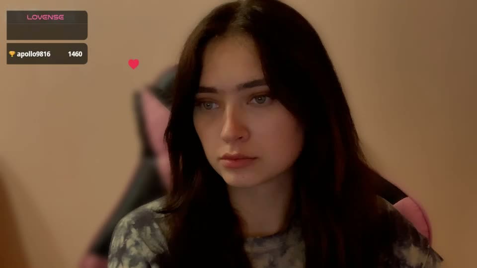 mmm_m_meow Webcam Chat August 16, 2026
