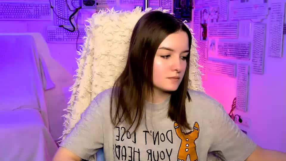 kelliebanshe Webcam Chat August 16, 2026