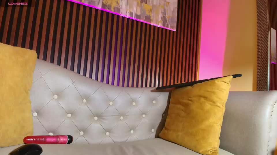 madame_mature1 Webcam Chat August 16, 2026