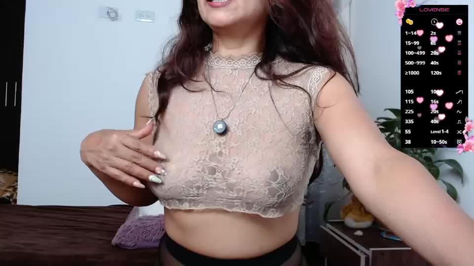 hotjollie Webcam Chat August 16, 2026
