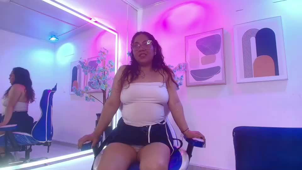 silvana_lane Webcam Chat August 16, 2026