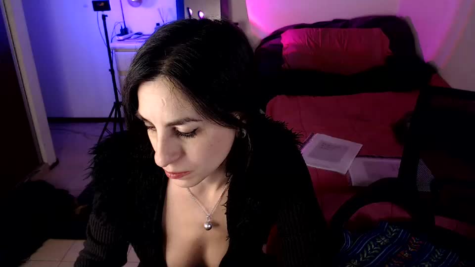 lunitaloveangel Webcam Chat August 17, 2026