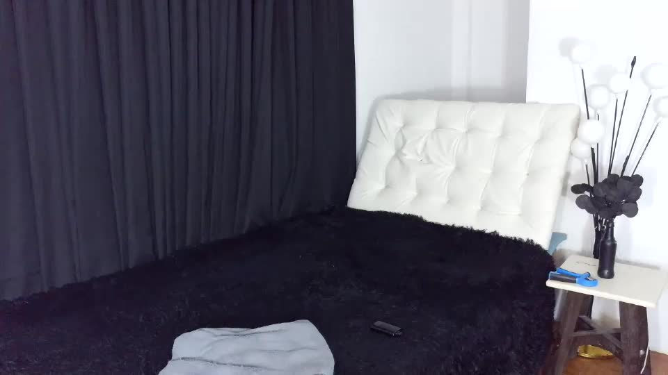 unforgettable_ava Webcam Chat August 17, 2026