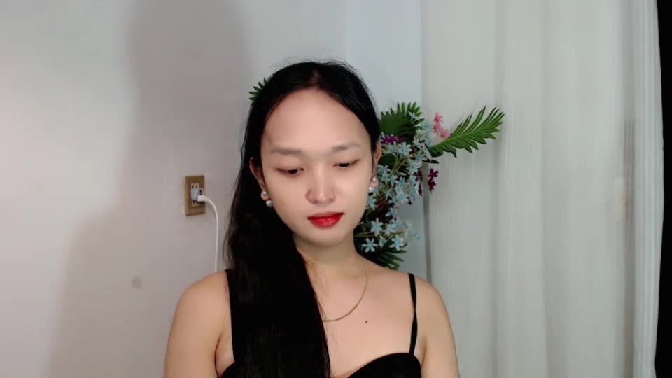 sweetlunarose Webcam Chat August 17, 2026