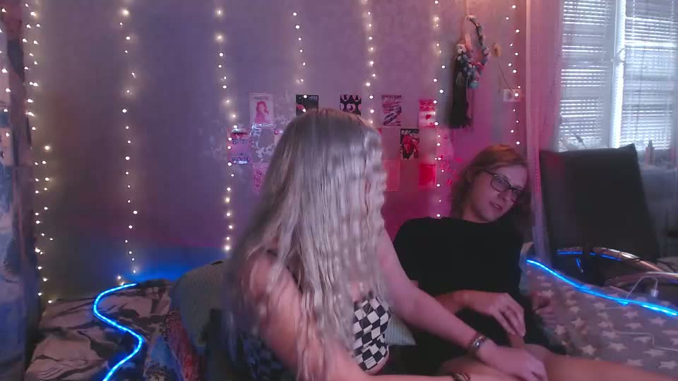 white_truffle Webcam Chat August 17, 2026