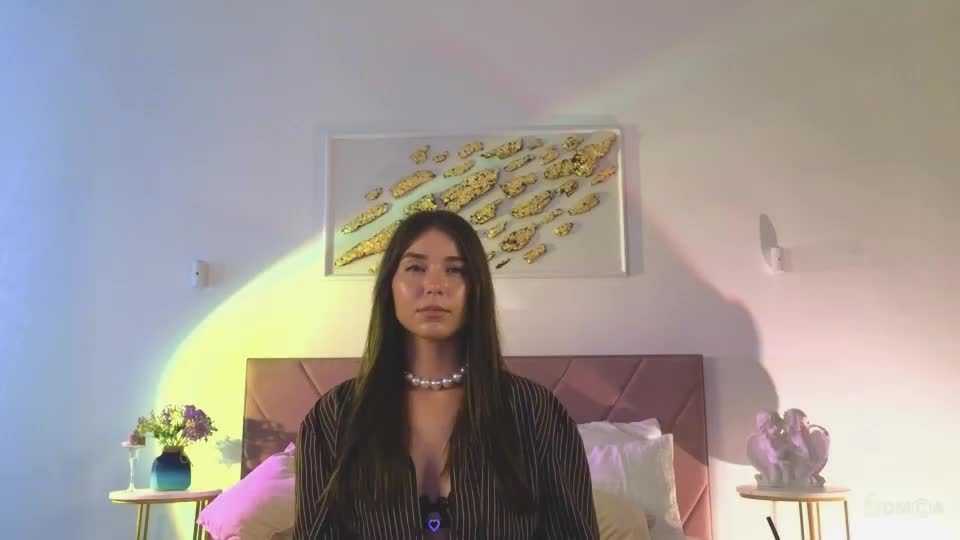 violetta_finch Webcam Chat August 17, 2026