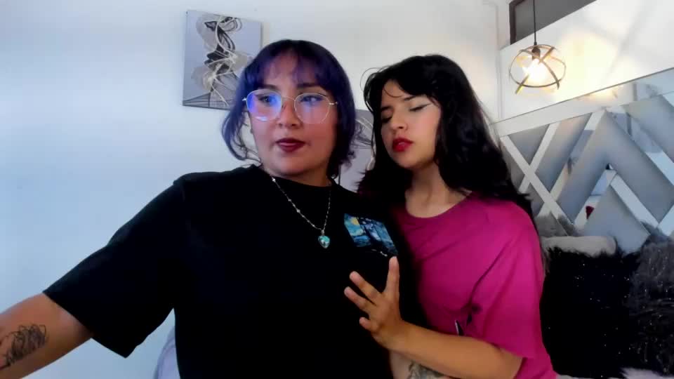 lilly_foxxy Webcam Chat August 17, 2026
