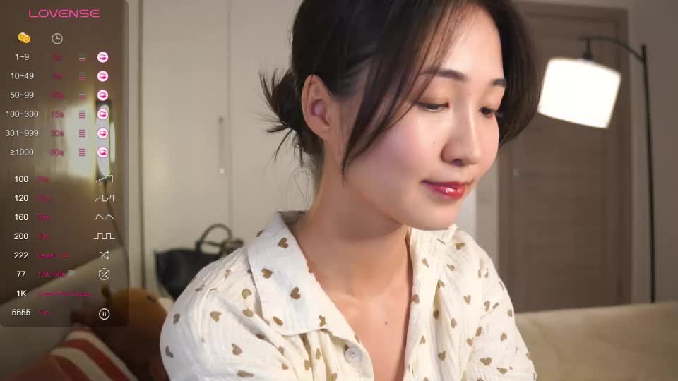 seulbi Webcam Chat August 17, 2026