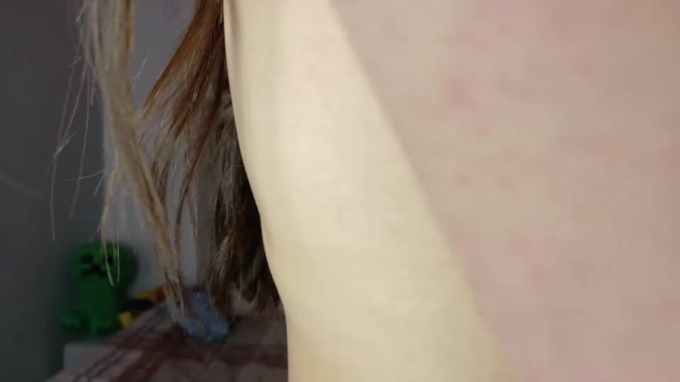 sweetlove_243 Webcam Chat August 17, 2026