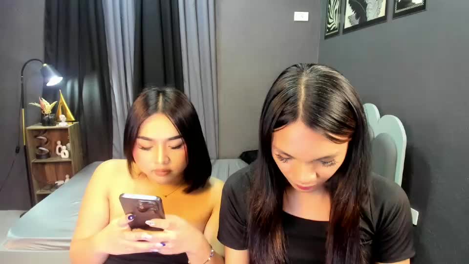 hotasian__chris Webcam Chat August 17, 2026