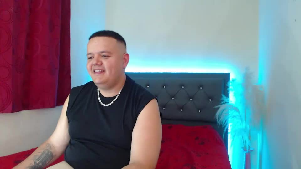 shariklenner777 Webcam Chat August 17, 2026