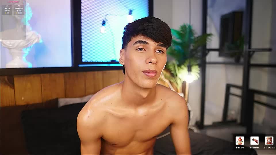 andrewortix Webcam Chat August 17, 2026