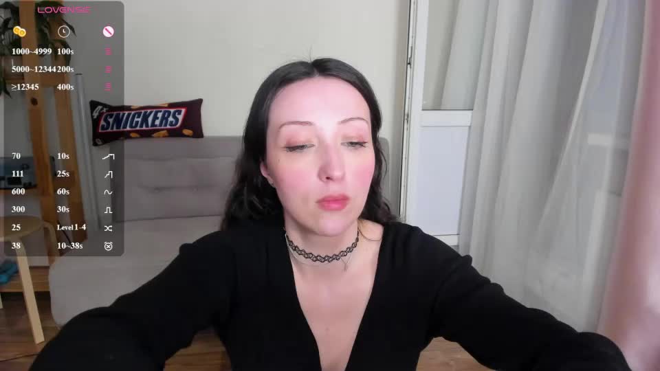 aline_dreamy Webcam Chat August 17, 2026