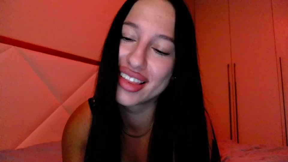 delly_love Webcam Chat August 17, 2026