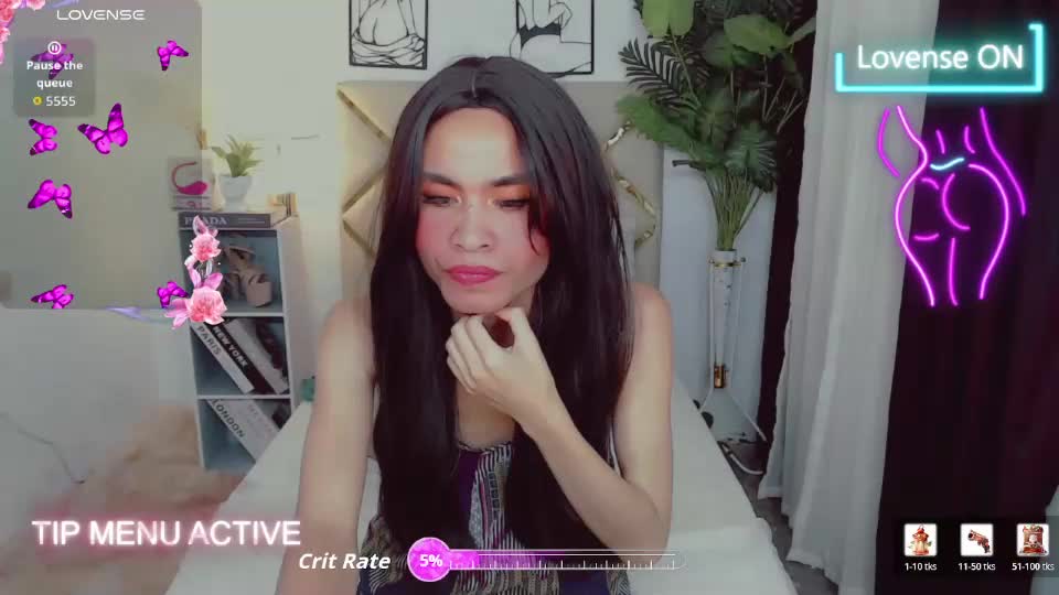 sexiestlara Webcam Chat August 17, 2026