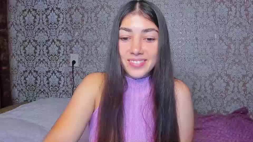 adrianakuiper Webcam Chat August 17, 2026
