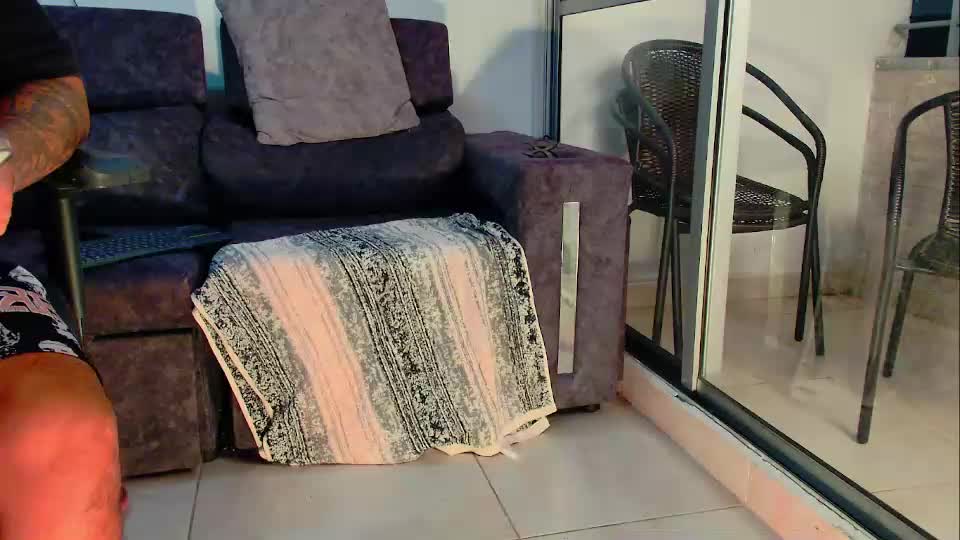 latin_couple77 Webcam Chat August 17, 2026