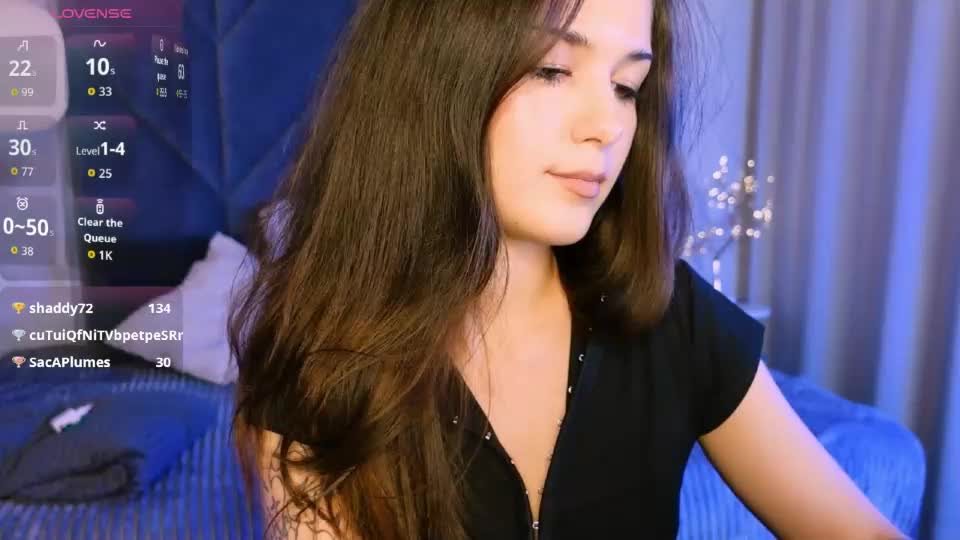 skinnyellie Webcam Chat August 17, 2026