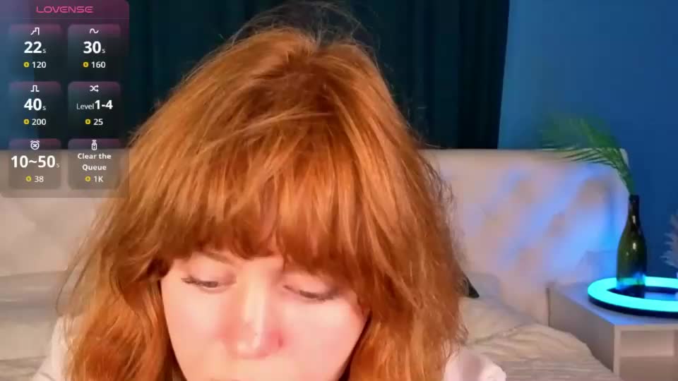 reneefoxy_ Webcam Chat August 18, 2026