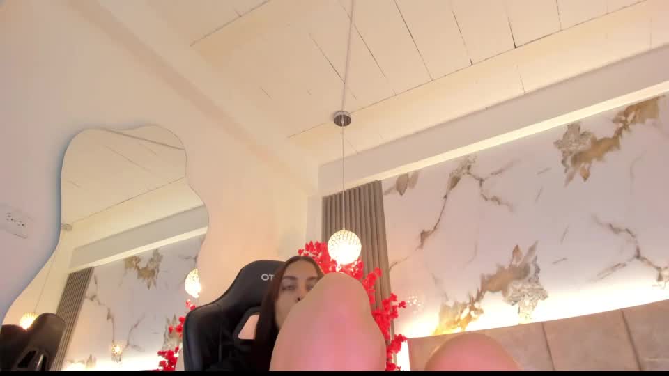 chaeyounng Webcam Chat August 18, 2026