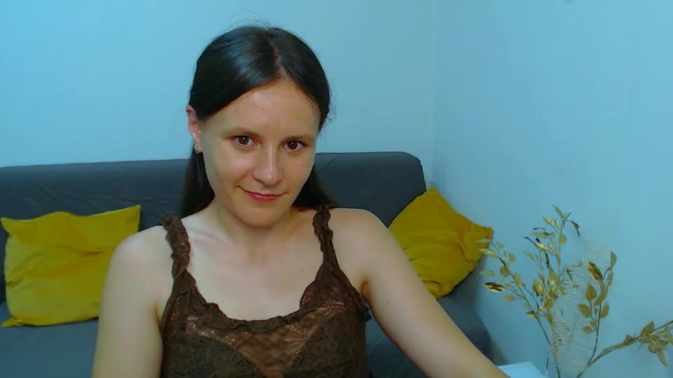 valeriafett_ Webcam Chat August 18, 2026