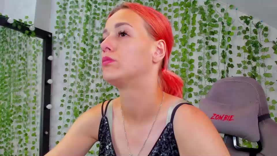 linda_jonys Webcam Chat August 18, 2026
