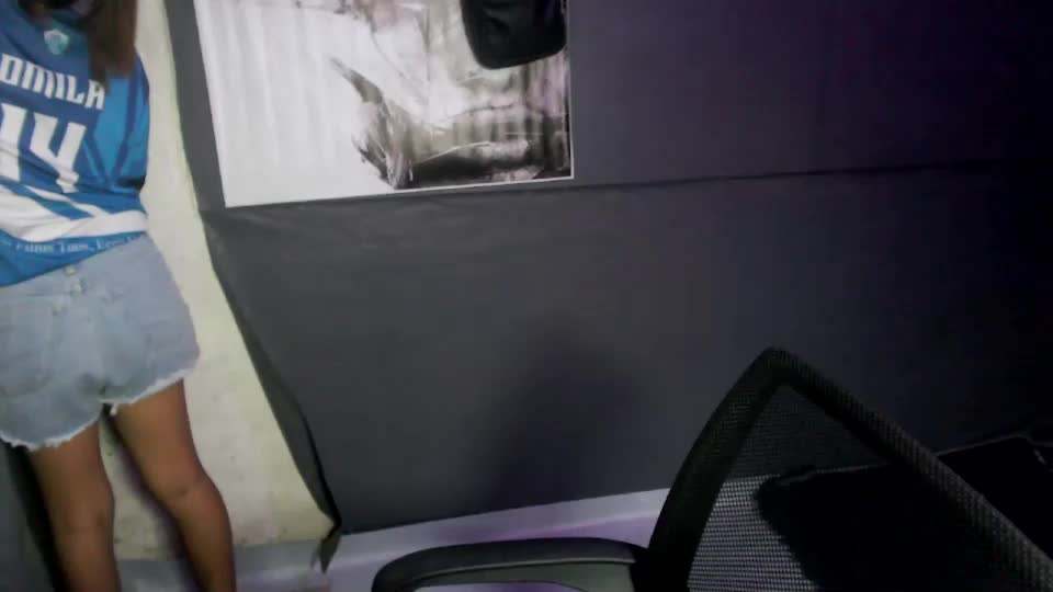_jennn Webcam Chat August 18, 2026
