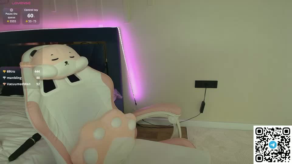 kum1k0 Webcam Chat August 18, 2026
