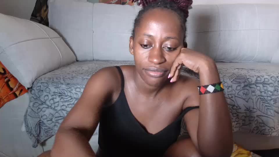 lilla54 Webcam Chat August 18, 2026