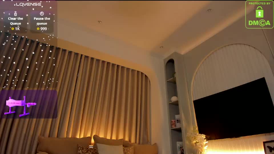 amyvilvet Webcam Chat August 18, 2026