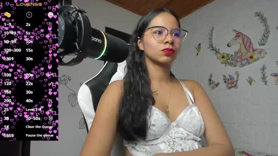 alisson_hoffman05 Webcam Chat August 18, 2026