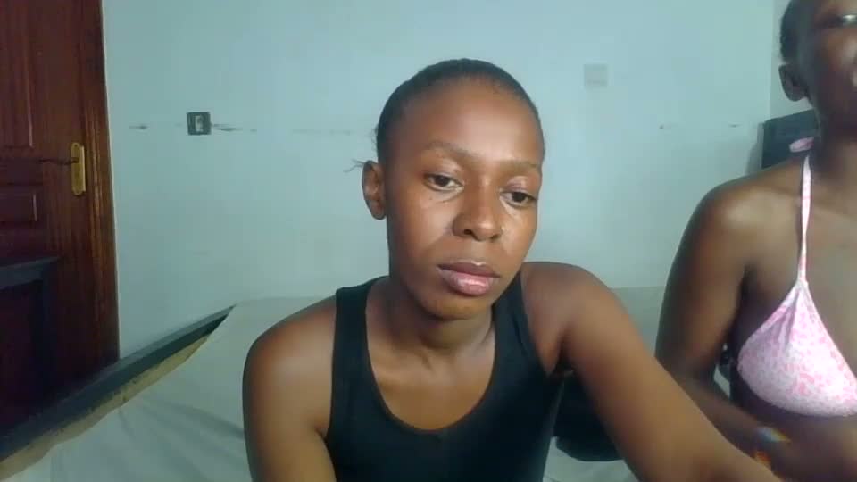 godess_lunah Webcam Chat August 18, 2026