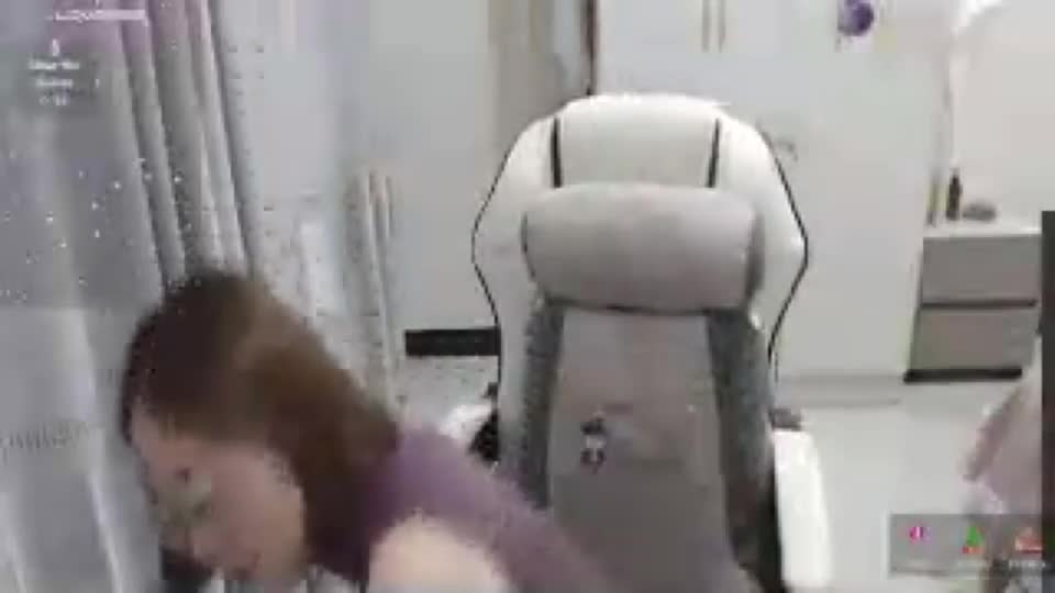 coco_coo Webcam Chat August 18, 2026