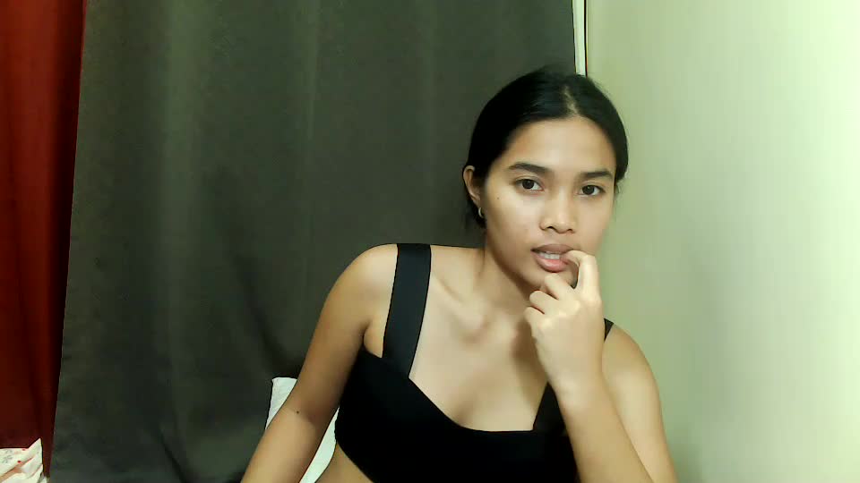 angelpinay18 Webcam Chat August 18, 2026