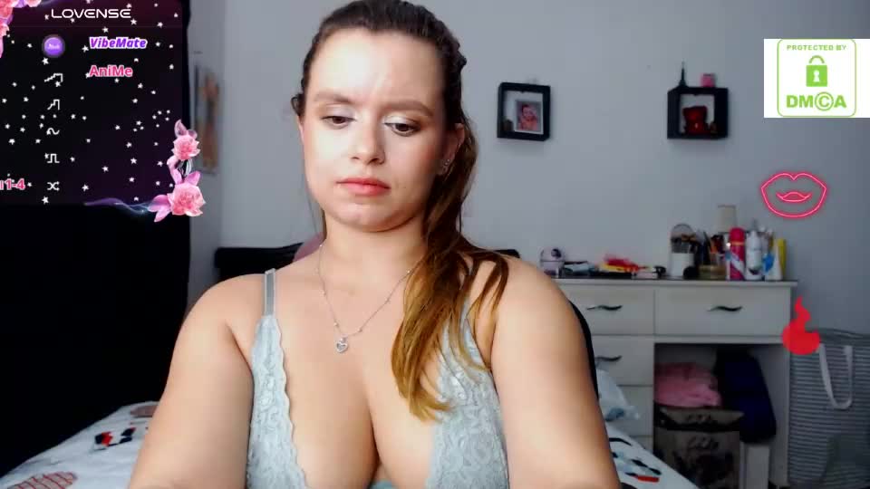 iisabella779 Webcam Chat August 18, 2026