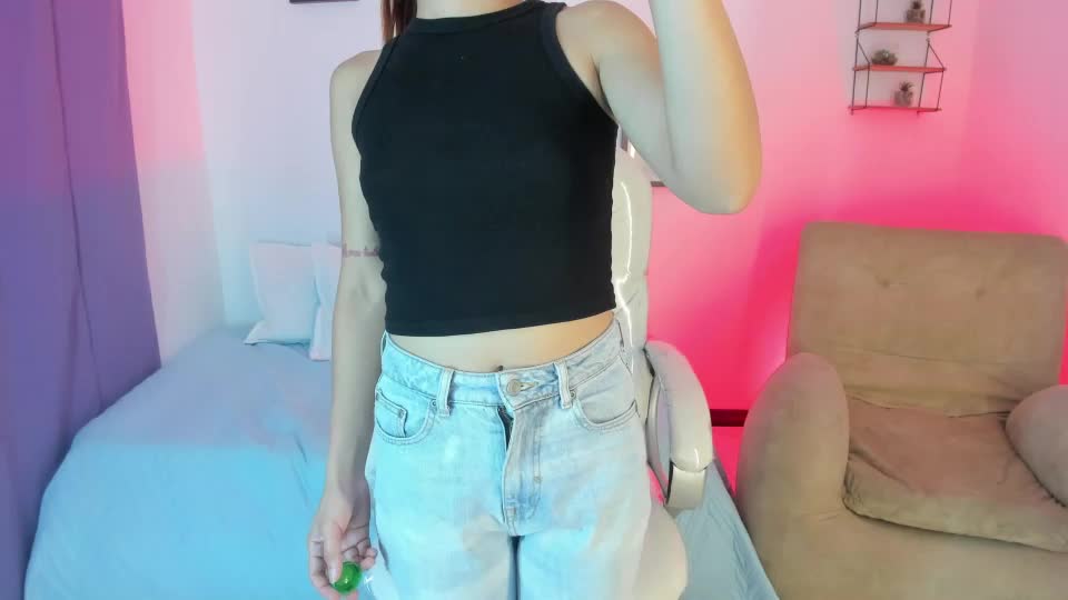 julietta_cooper Webcam Chat August 18, 2026