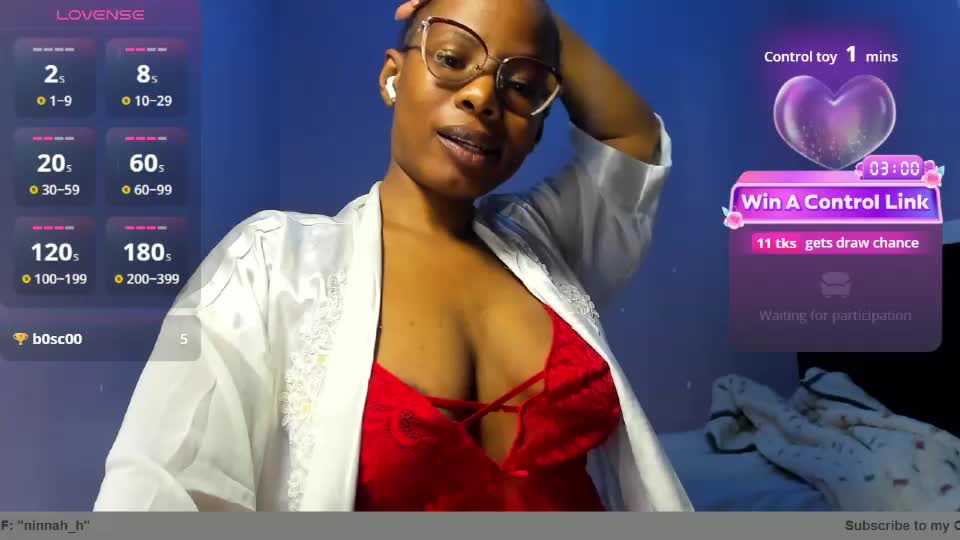 lola_coco Webcam Chat August 18, 2026