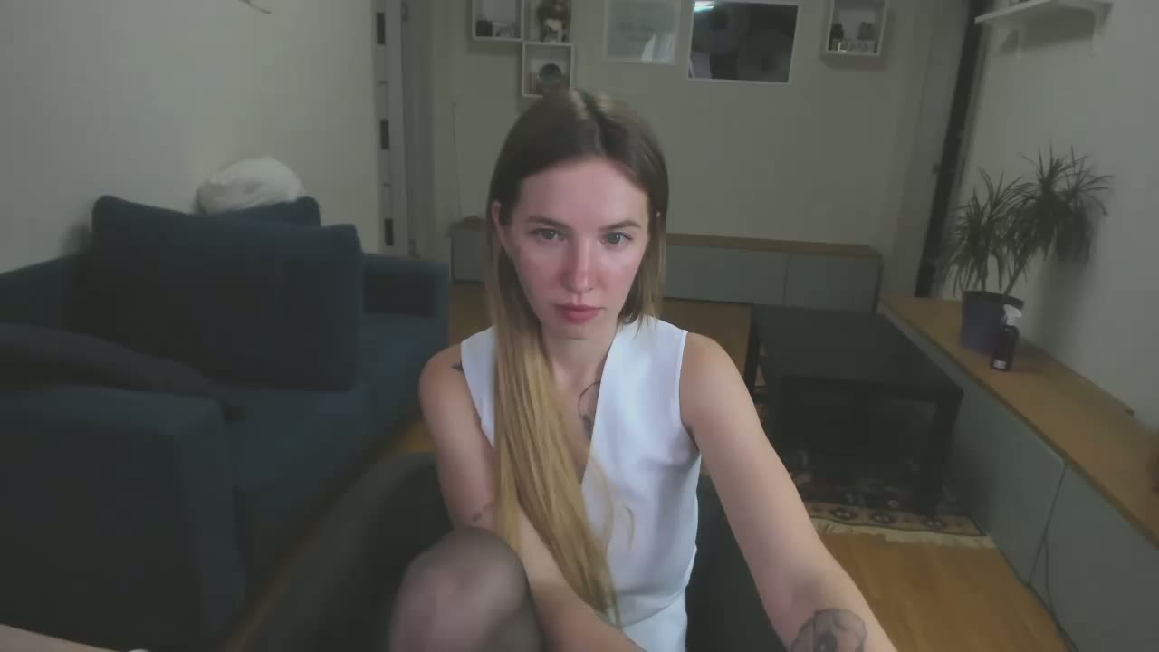 mel-collins Webcam Chat August 18, 2026