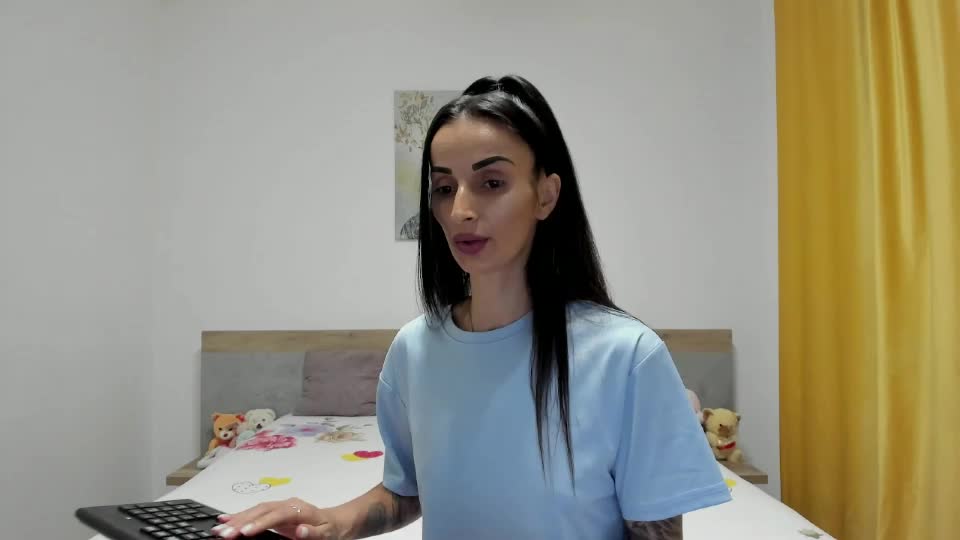 blissaria Webcam Chat August 18, 2026