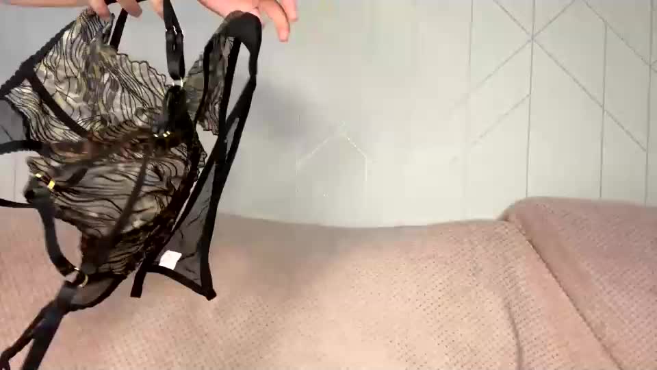 mila_petal Webcam Chat August 18, 2026