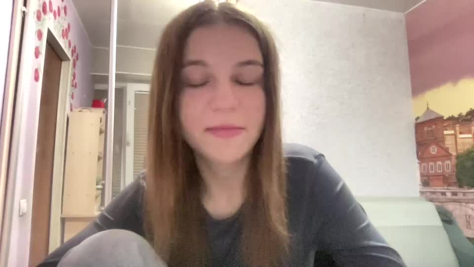 azzieheberly Webcam Chat August 18, 2026