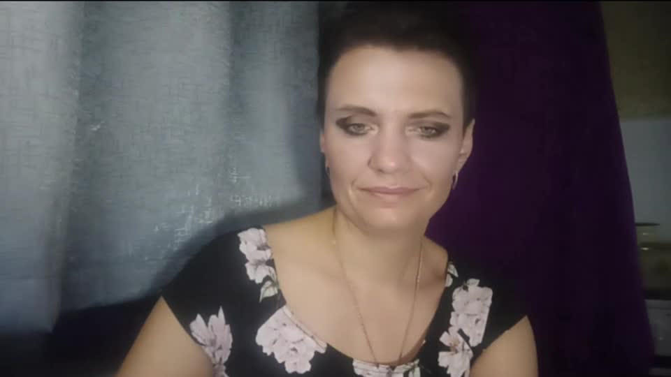 hotmamaqueen234 Webcam Chat August 19, 2026
