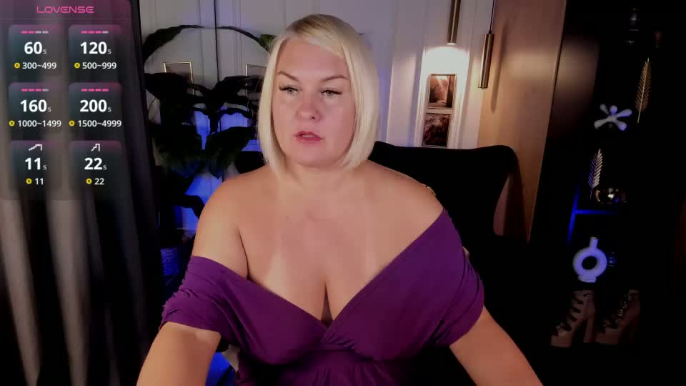 yolanda_kiss Webcam Chat August 19, 2026